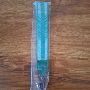 Lug - Emerald Green Wristlet Strap